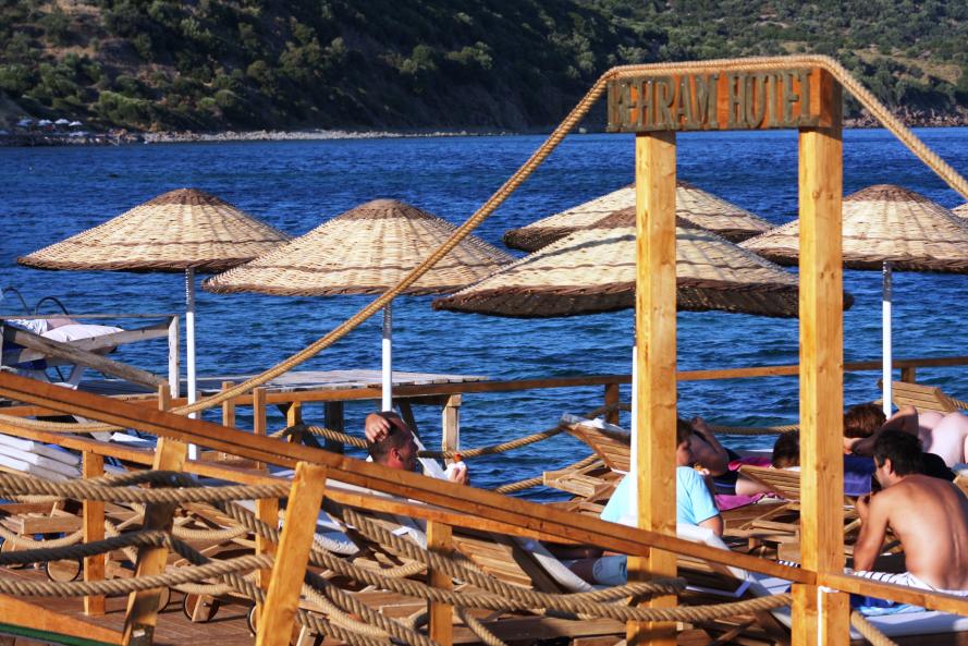 Assos Behram Hotel